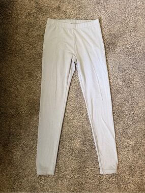 Woman’s Everyday Light Gray Leggings